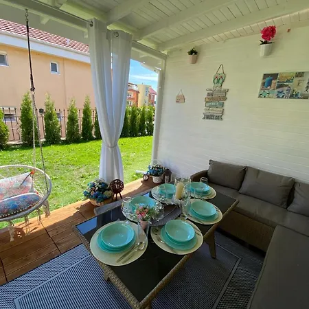 Ваканционна къща Casa 18 *